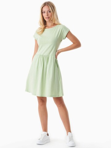 Organication Kleid in Grün: Vorderseite