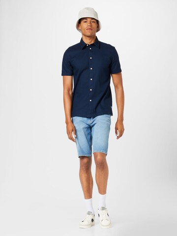 ESPRIT Slimfit Shorts in Blau