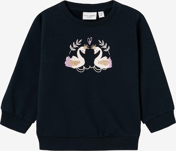 NAME IT Sweatshirt 'VRILLIE' in Blauw: voorkant