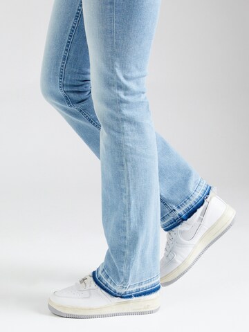 Mavi Flared Jeans 'BELLA' in Blauw