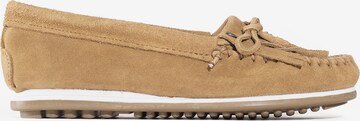 Minnetonka Mockasin 'Kilty' i brun