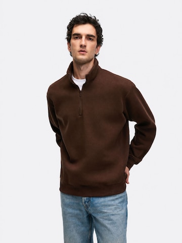Grimelange Sweatshirt 'Sweatshirts' in Brown: front