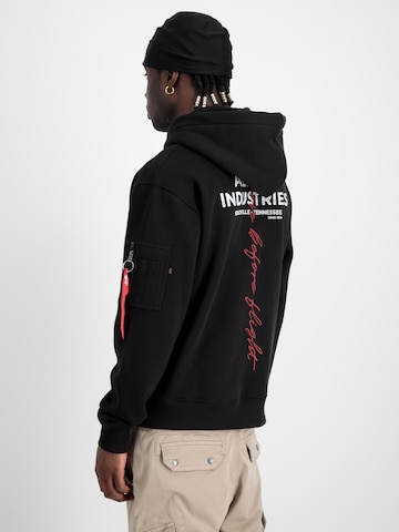 ALPHA INDUSTRIES Sweatshirt in Schwarz: Vorderseite