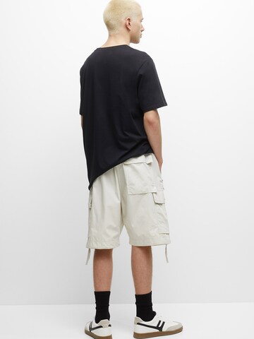 Pull&Bear Loosefit Shorts in Grau