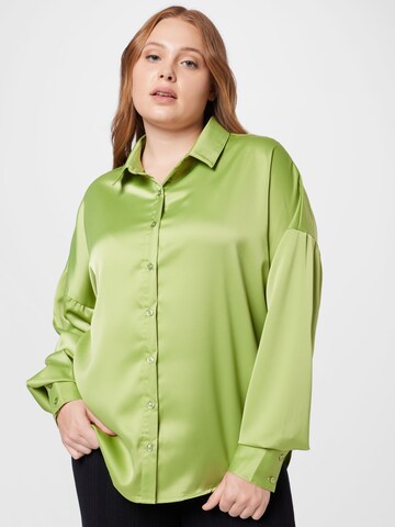 Nasty Gal Plus Blouse in Green: front