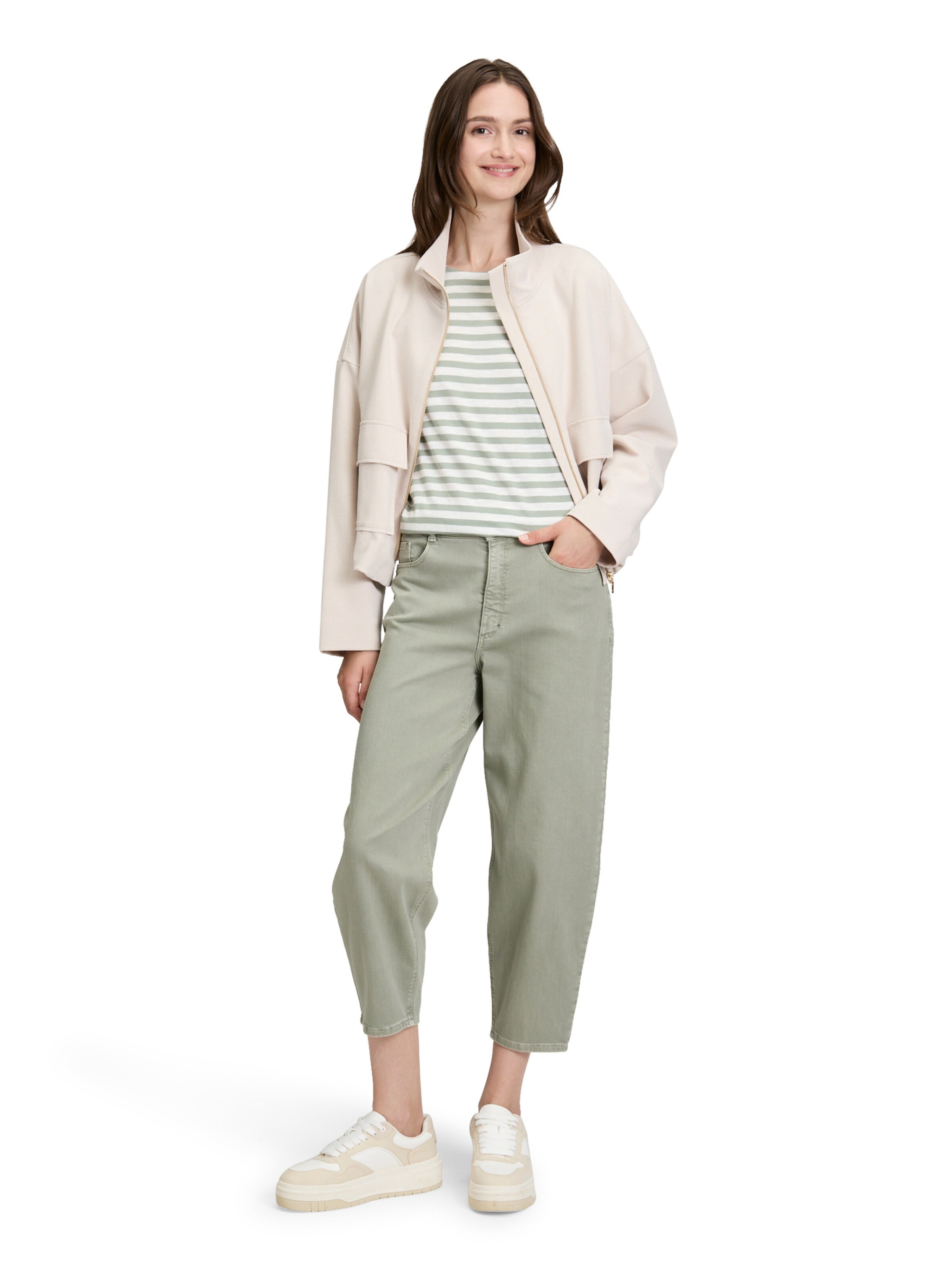 T-shirt Betty & Co en blanc