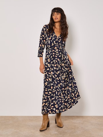 Robe ' ' Apricot en bleu : devant