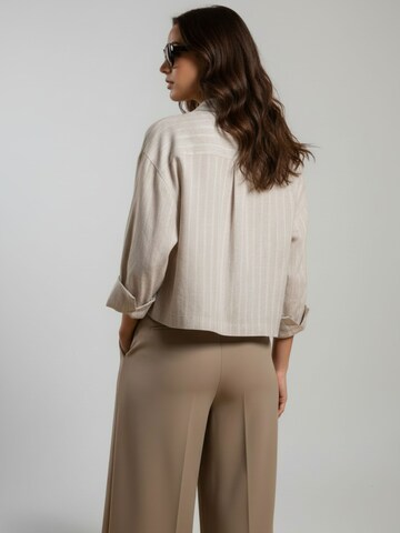 WEARABLE STORIES Blouse 'Lipa' in Beige
