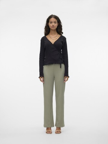 VERO MODA Loosefit Hose in Grün