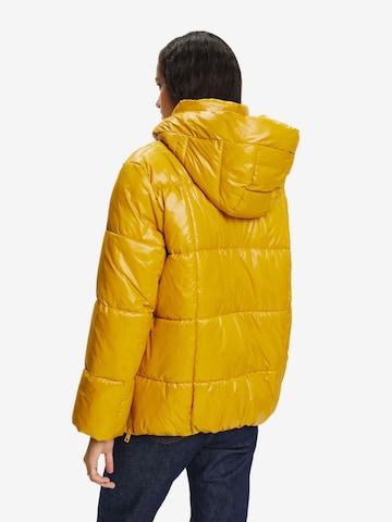 ESPRIT Winter Jacket in Yellow