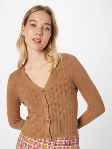 Cardigan 'Dee' ONLY en marron : devant