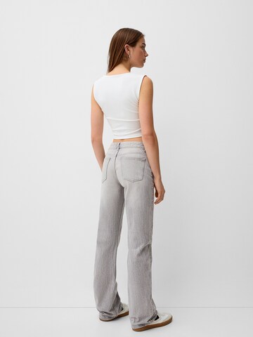 Bershka Regular Jeans in Grey