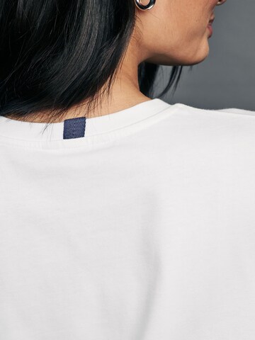 Next Shirt in Wit