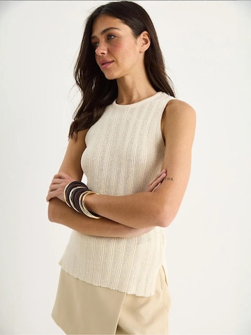 Bianco Lucci Stricktop in Beige