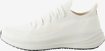 Baskets basses Next en beige : devant