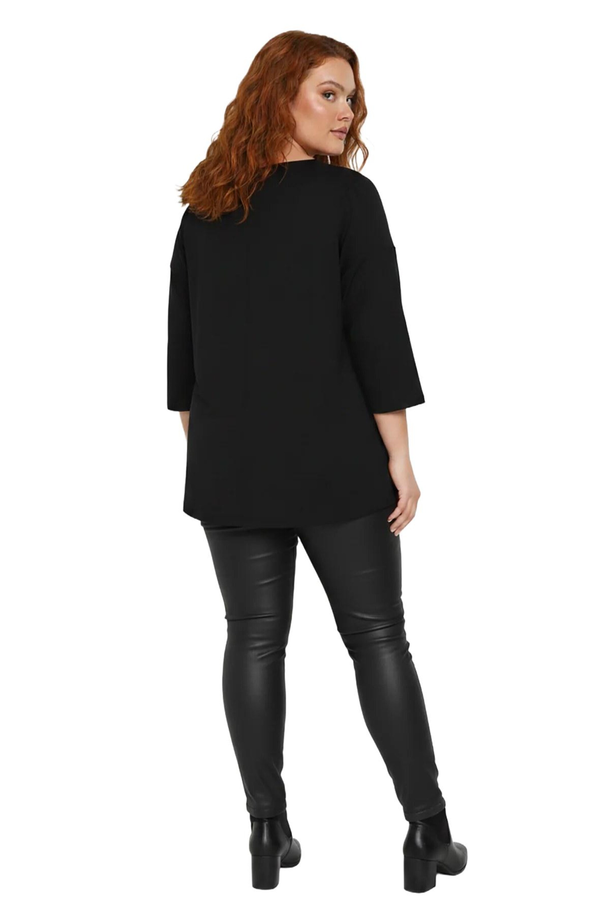Shape Of You Bluse in Schwarz