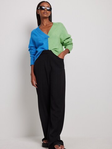 NA-KD Pullover in Blau