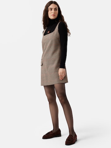 Chaussure basse 'HOLD ME CLOSE' L37 HANDMADE SHOES en rouge