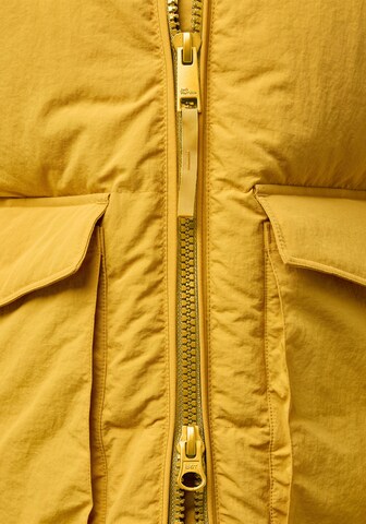 JACK WOLFSKIN Outdoor jacket 'Nordlicht' in Yellow