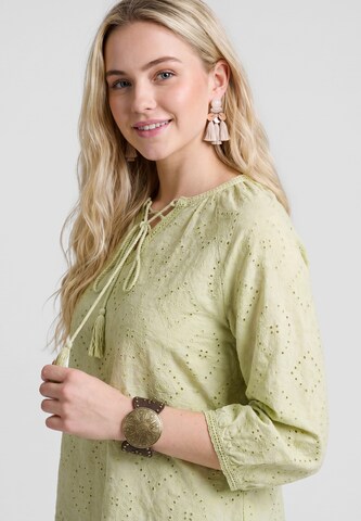 IZIA - Blusa en verde