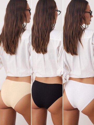 Slip Trendyol en beige
