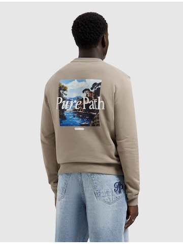 Pure Path Sweatshirt‌‌‌‌‌‌‌‌‌ in Grau