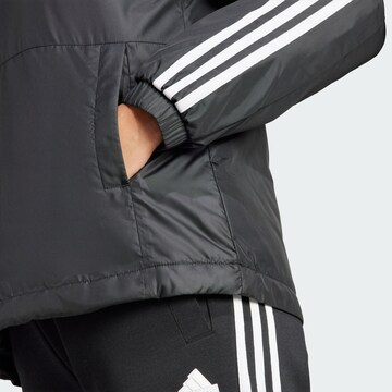 ADIDAS SPORTSWEAR Sportjacke 'Essentials 3-Streifen' in Schwarz