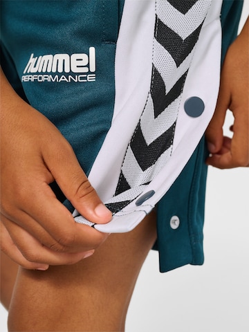 Regular Pantalon de sport Hummel en vert