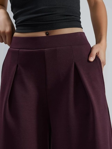 Wide Leg Pantalon Busem en rouge