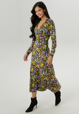 Aniston SELECTED Dress in Green: front