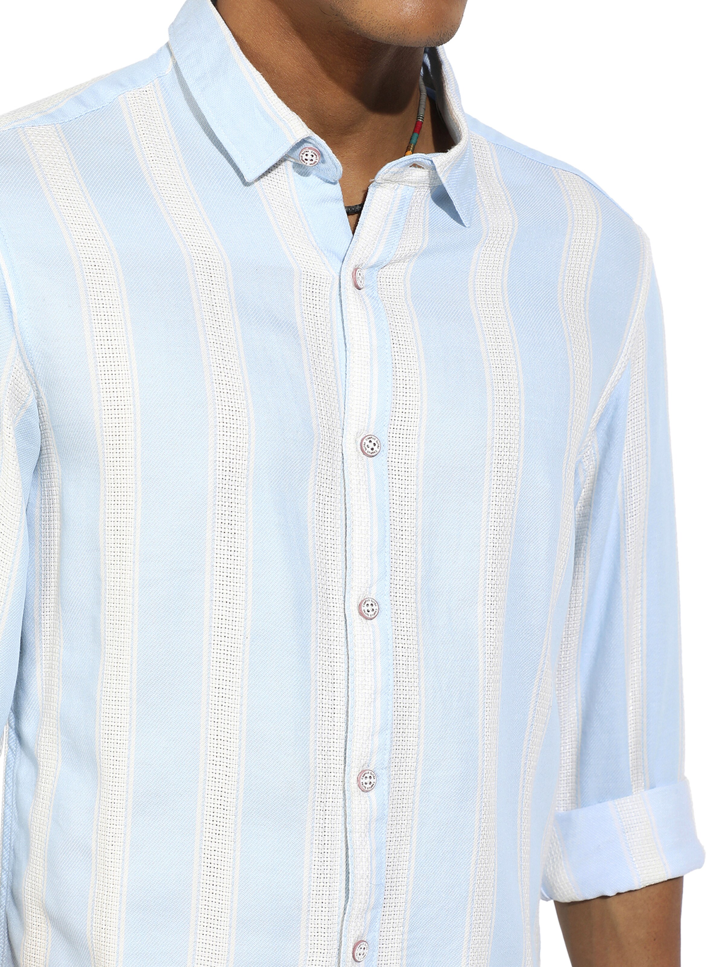 Campus Sutra Regular fit Button Up Shirt in Blue