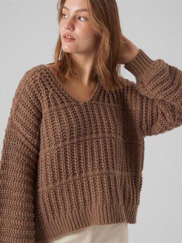 VERO MODA Sweater 'Smilla' in Brown