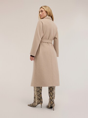 MOTIVI - Abrigo de invierno en beige