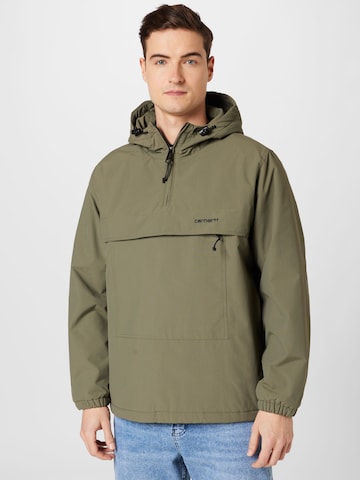 Carhartt WIP Демисезонная куртка в Зеленый: спереди