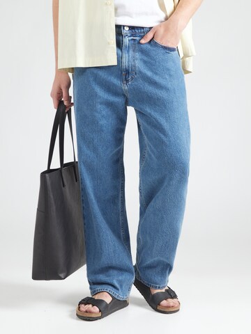 Loosefit Jean HOLLISTER en bleu : devant