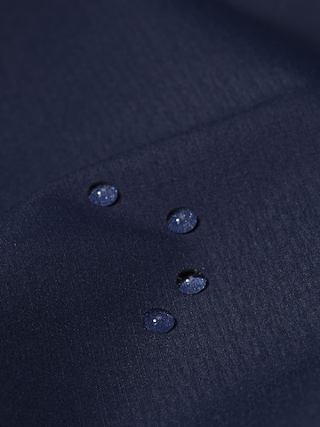 MAMMUT Outdoor Jacket in Blue