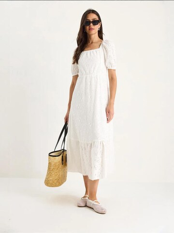 Abito di Bianco Lucci in bianco