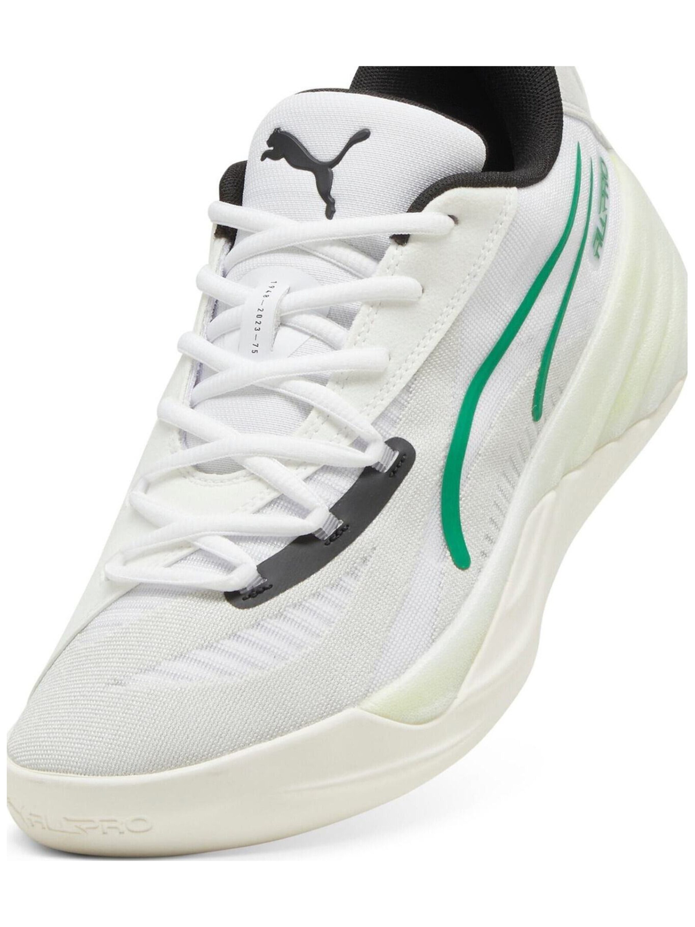 PUMA Sportschoen in Wit