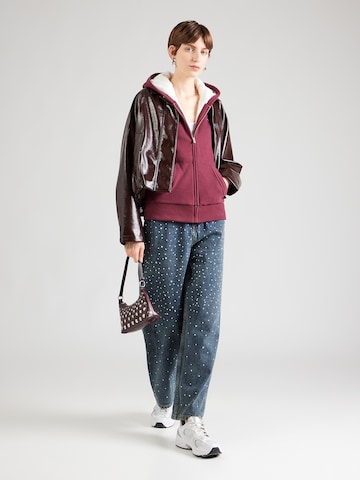 HOLLISTER Tréning dzseki 'NOV1' - piros