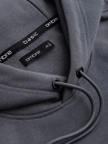Sweat-shirt Ombre en gris