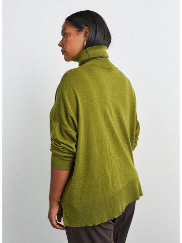 Pullover 'MAUTUMN' di Zizzi in verde