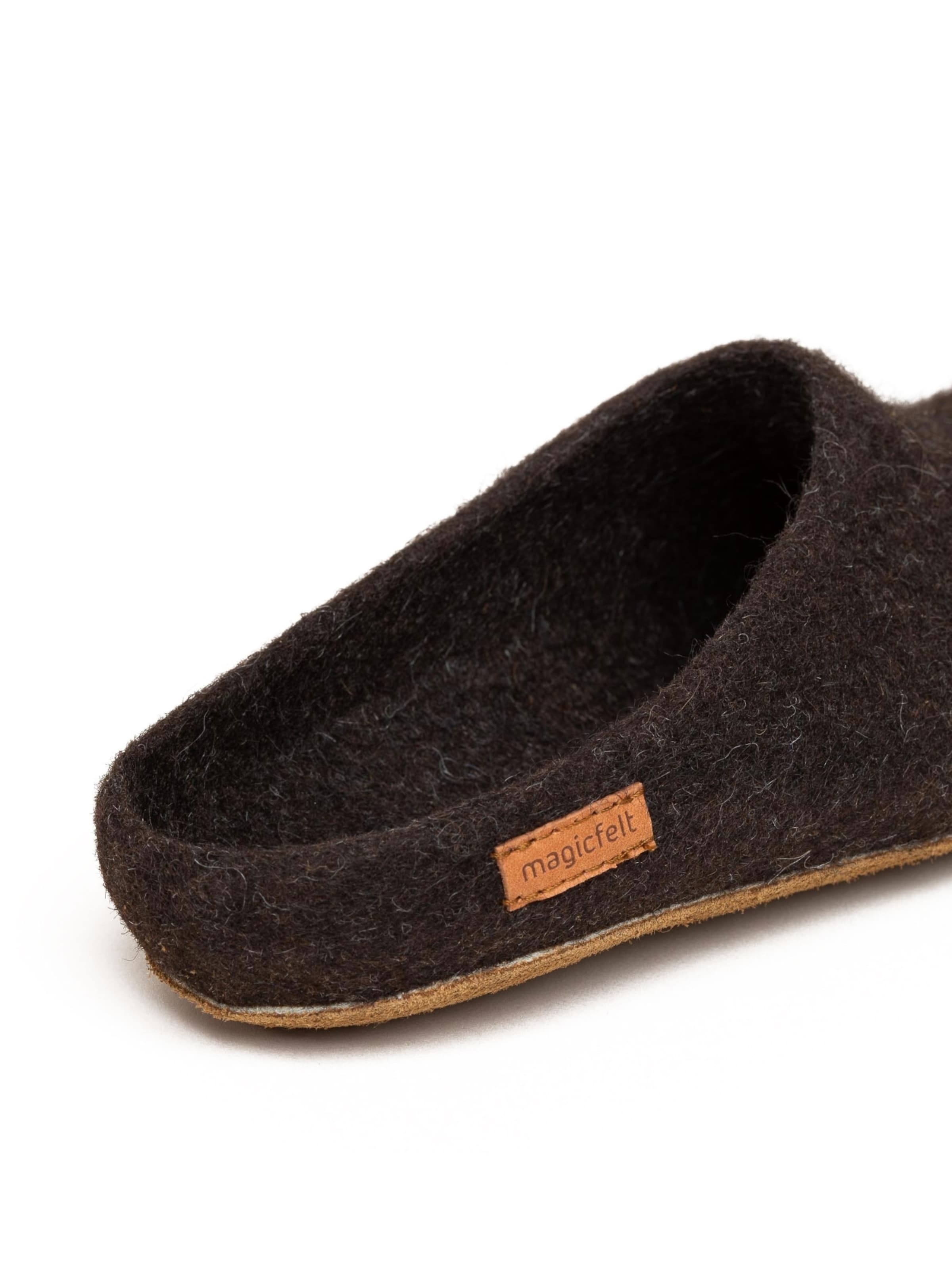MagicFelt Slippers 'Filzpantoffel Magicfelt 713' in Brown