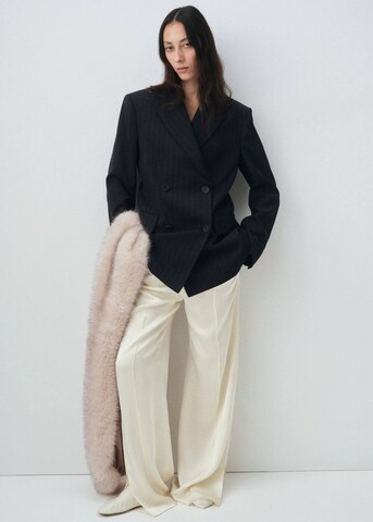 MANGO Schal 'Manuela' in Beige