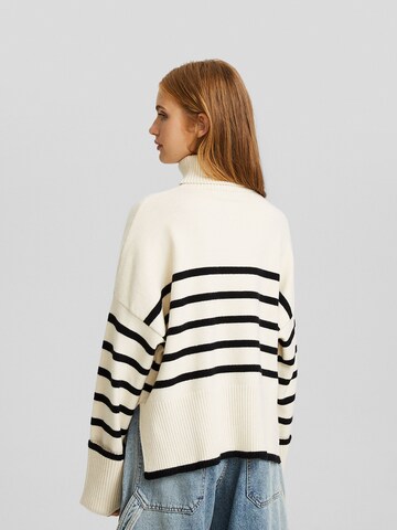 Pull-over Bershka en beige