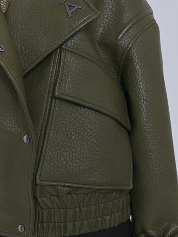 Veste mi-saison AEMMI en vert