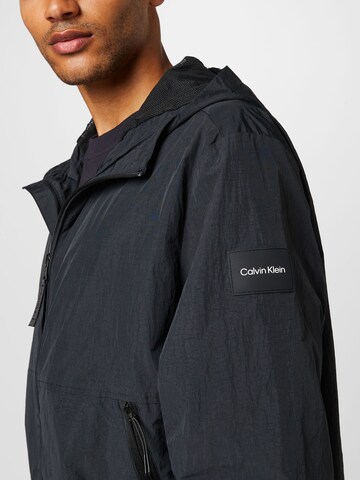 Calvin Klein Big & Tall Prechodná bunda - Čierna