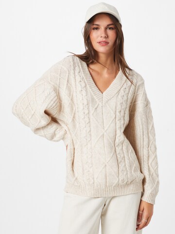 ABOUT YOU Sweater 'Juna' in Beige: front