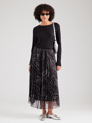 Hailys - Camiseta 'Pe44nelope' en negro