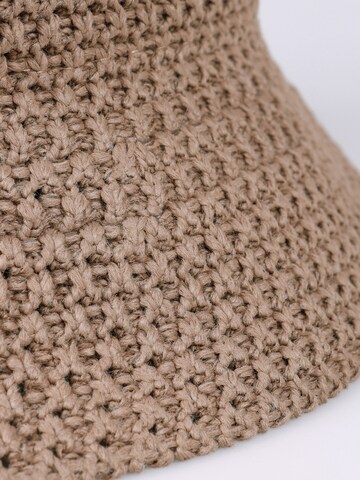 Capelli New York Hat in Brown