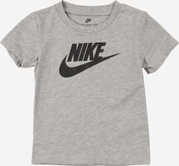 Nike Sportswear T-Shirt 'FUTURA' in Grau: predná strana